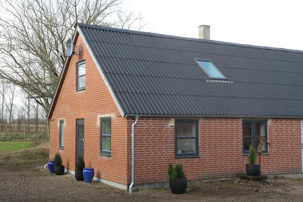 Hukaergaard Bed & Breakfast Ostbirk Exterior foto